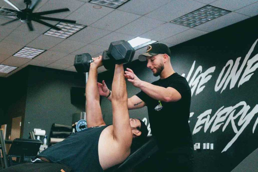 Desafios Fitness para Academias: Como Aumentar Engajamento e Constância dos Alunos